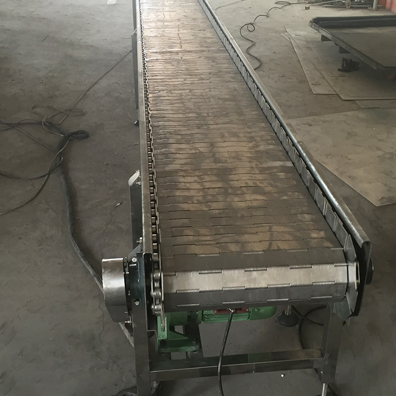 鏈板輸送機(jī)